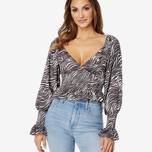 😎Bundle 2for30. 129-WAYF Heart Breaker Espresso Smocked Waist Top Tiger XL NWT